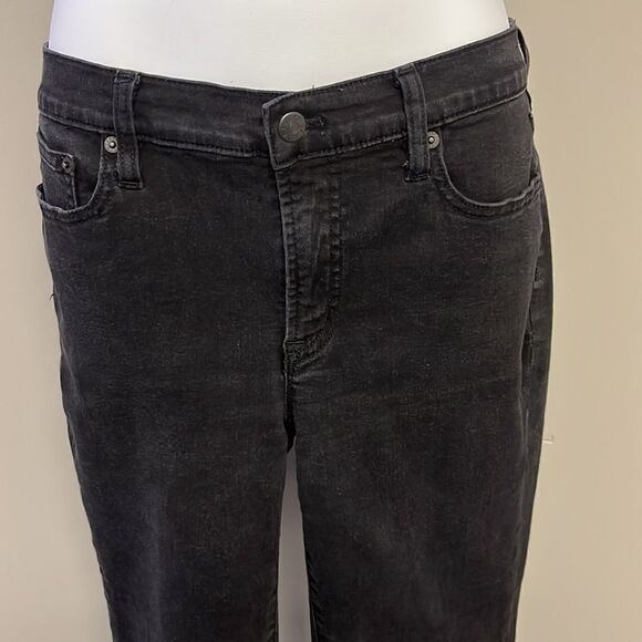 J. Crew MERCANTILE Black 5 Pocket Distressed Skinny Jean- Size 12/31 - Picture 2 of 11
